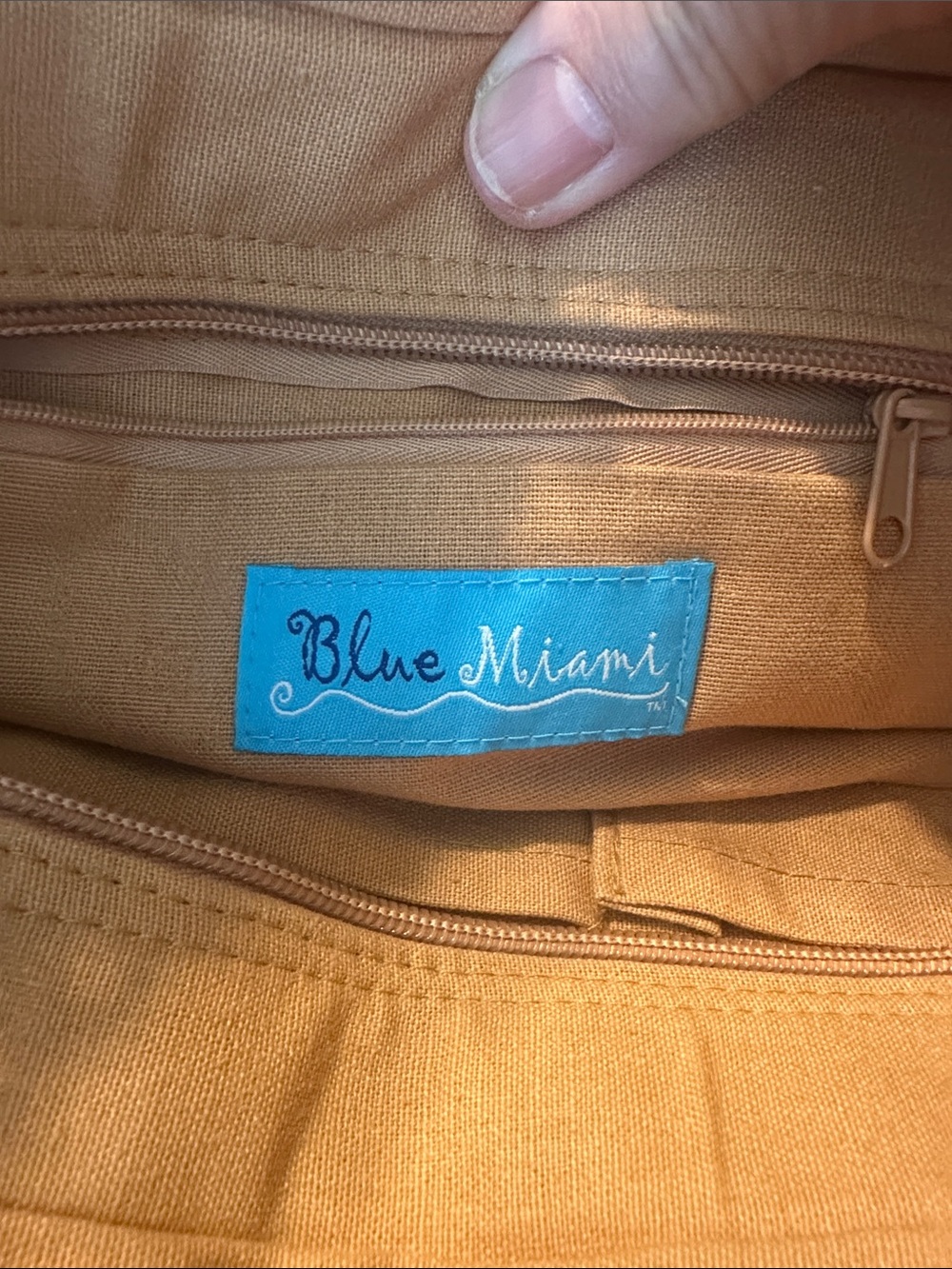 Blue Miami Handmade Beaded Handle Woven Straw Tote in Natural Brown - Picture 3 of 9